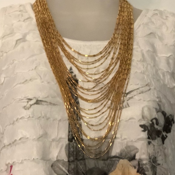 NWT Multi-Row Italian Waterfall Necklace in Goldtone. - Picture 3 of 15
